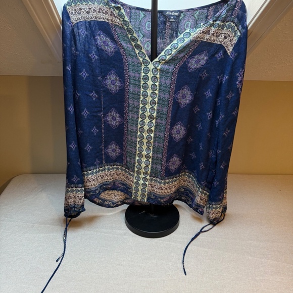 Lucky Brand V Neck Tunic Floral Mosaic Pattern Navy White Purple M - Picture 5 of 11